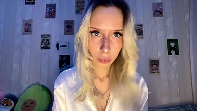 BrittanieKerkhoff online show from 9, 1, 2026