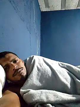 marreta240675 online show from 13, 4, 2026