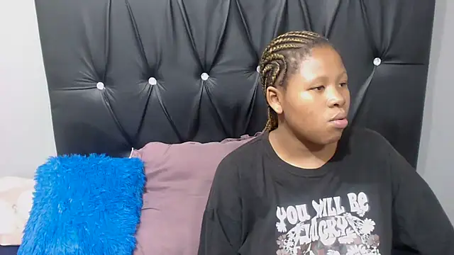 TemptingCloeXx online show from 11, 3, 2026