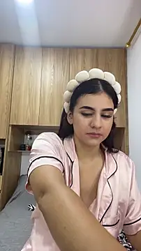 GabyFosterr14 online show from 19, 12, 2025