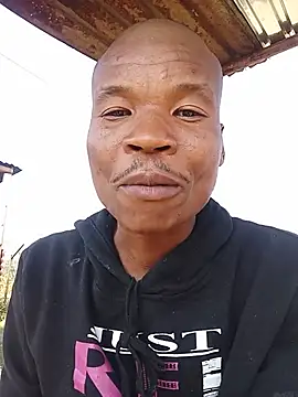 thabisozxz online show from 18, 5, 2026