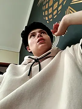 Snapshot of MapeDiamond chatting on 10, 1, 2026 MapeDiamond online show from 10, 1, 2026