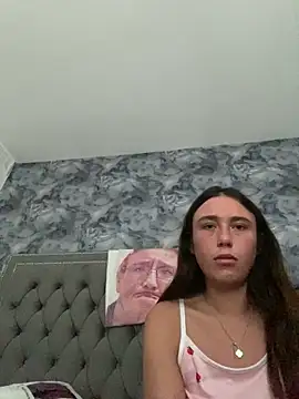 Snapshot of MillieB chatting on 16, 2, 2026 MillieB online show from 16, 2, 2026