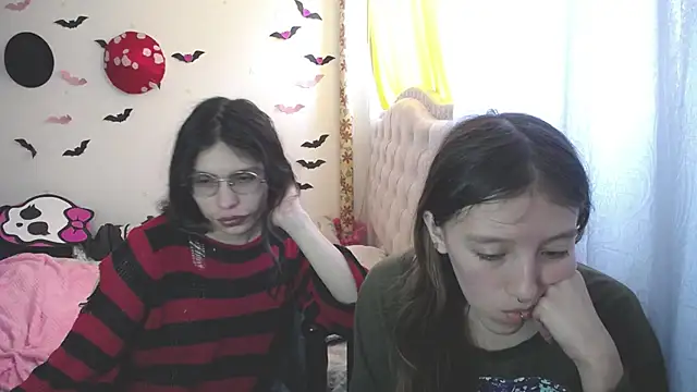 Briar y Blair online show from 20, 3, 2026