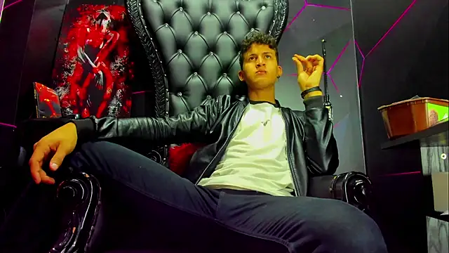 Snapshot of Ethan_Waalker chatting on 19, 2, 2026 Ethan Waalker online show from 19, 2, 2026