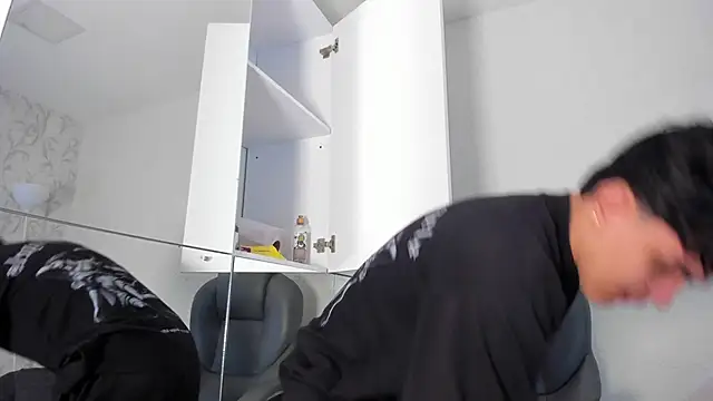  TaylorBlack online show from 10, 4, 2026