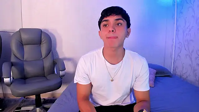 Snapshot of _TaylorBlack chatting on 14, 1, 2026 TaylorBlack online show from 14, 1, 2026