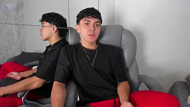  TaylorBlack online show from 14, 4, 2026