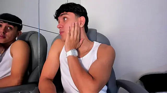  TaylorBlack online show from 4, 3, 2026