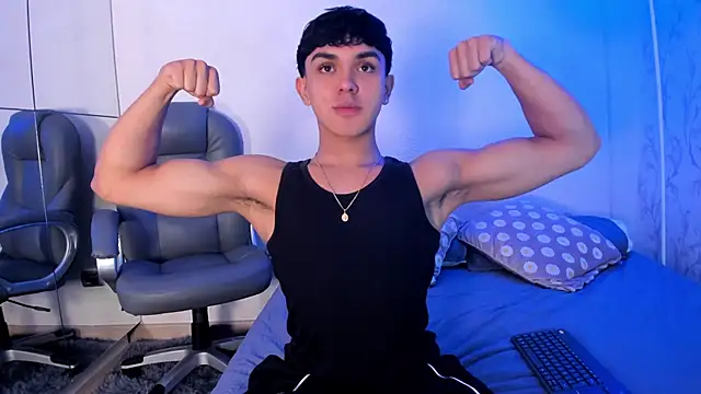 Snapshot of _TaylorBlack chatting on 10, 1, 2026 TaylorBlack online show from 10, 1, 2026