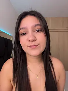 Camila sanchez25 online show from 15, 7, 2026