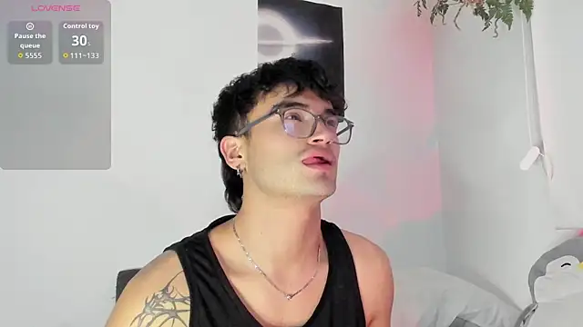 charlie dicker online show from 19, 12, 2025