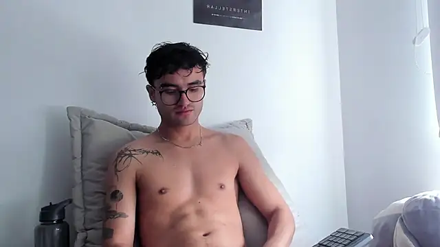 charlie dicker online show from 18, 12, 2025