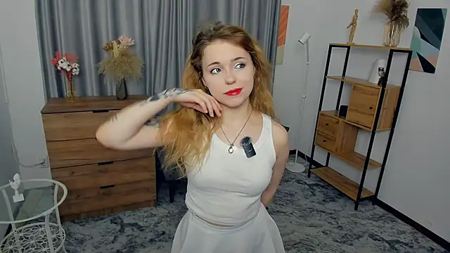 Snapshot of KymWestgaard chatting on 12, 1, 2026 KymWestgaard online show from 12, 1, 2026