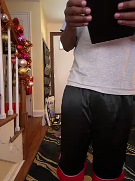 daddydarkskindikk online show from 27, 2, 2026