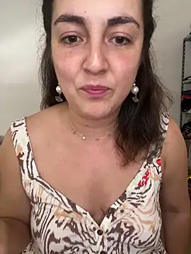 Snapshot of sweetrosedance chatting on 6, 2, 2026 sweetrosedance online show from 6, 2, 2026