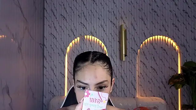 Tifany Tx online show from 27, 2, 2026