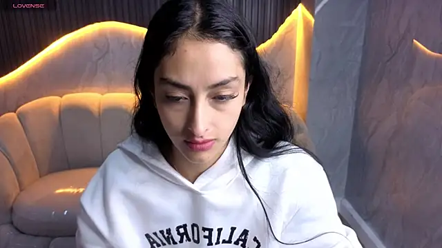 Tifany Tx online show from 26, 4, 2026