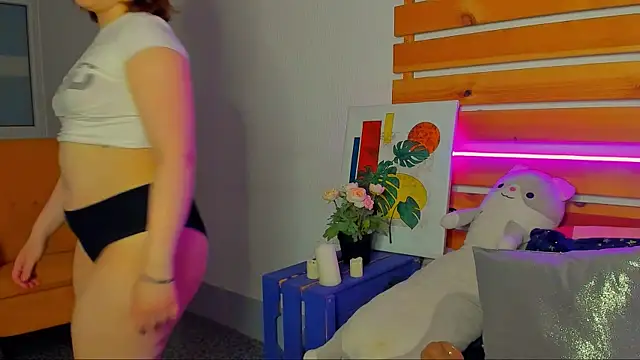 Mary Bryantt online show from 25, 2, 2026