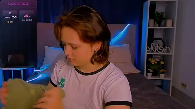 Mary Bryantt online show from 12, 2, 2026