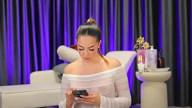 SelenneDream online show from 18, 12, 2025