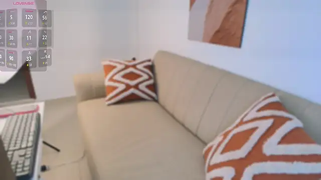 TinyCherryy online show from 11, 1, 2026