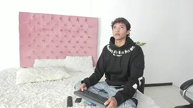 Snapshot of im_ralff chatting on 11, 1, 2026 im ralff online show from 11, 1, 2026