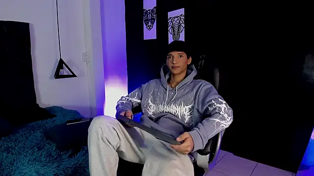 Snapshot of im_ralff chatting on 25, 4, 2026 im ralff online show from 25, 4, 2026