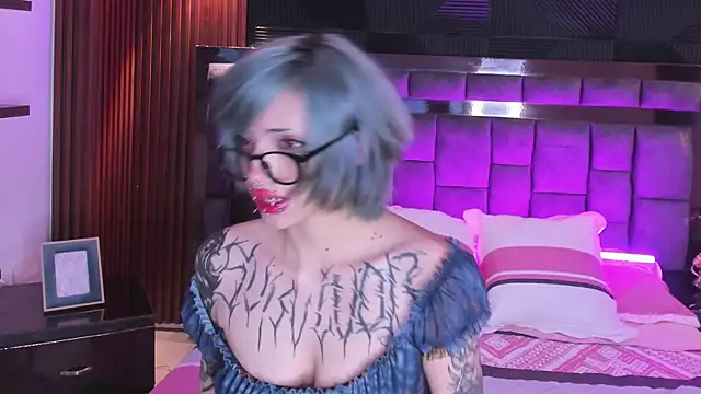 Snapshot of ammierouge chatting on 9, 1, 2026 ammierouge online show from 9, 1, 2026