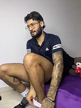 thedragonboyxxx online show from 5, 2, 2026