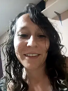 Snapshot of riquimona chatting on 16, 12, 2025 riquimona online show from 16, 12, 2025