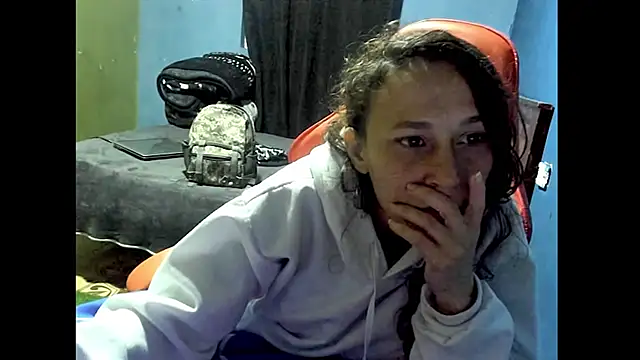 Snapshot of riquimona chatting on 24, 2, 2026 riquimona online show from 24, 2, 2026