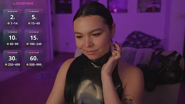 Snapshot of Dominatrix_Alice chatting on 13, 6, 2026 Dominatrix Alice online show from 13, 6, 2026