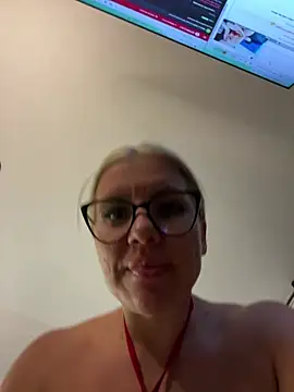 Snapshot of Natalia_Fit chatting on 23, 7, 2026 Natalia Fit online show from 23, 7, 2026