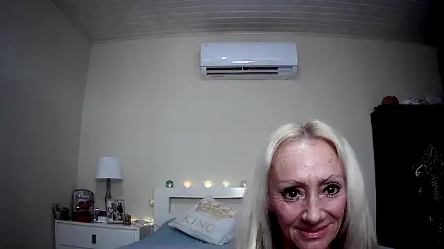 siennadiamond online show from 28, 5, 2026