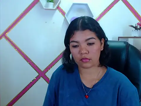 Heidy Colins online show from 18, 12, 2025