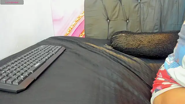 Snapshot of Blair_BigTits chatting on 5, 2, 2026 Blair BigTits online show from 5, 2, 2026