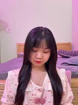    KARA    online show from 10, 4, 2026