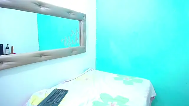 nicol grey online show from 24, 2, 2026