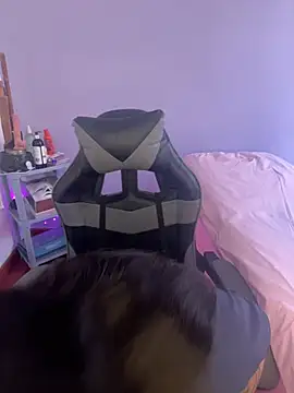 Amyy 1 online show from 28, 2, 2026