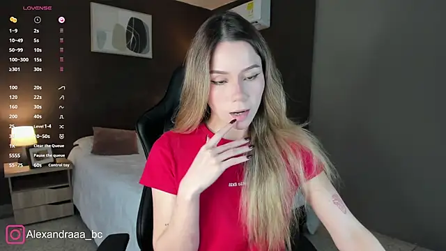 Alexandra-02 online show from 5, 1, 2026