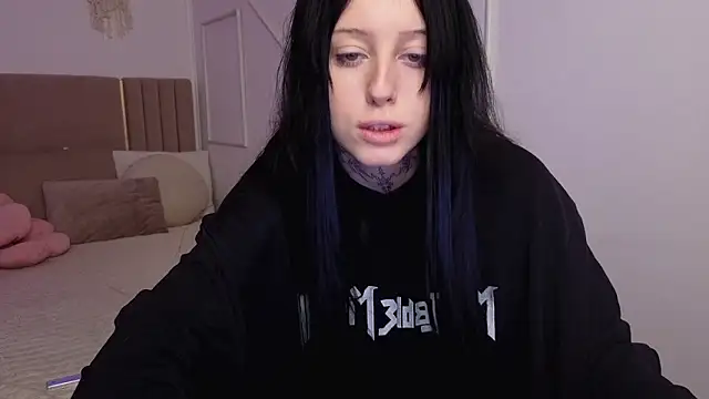 Sn0w  queen online show from 26, 2, 2026