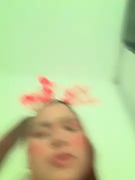 melanie hh1 online show from 4, 3, 2026