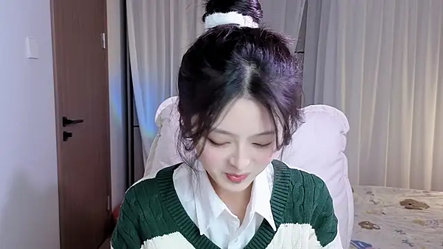 Snapshot of Koikoi___ chatting on 6, 2, 2026 Koikoi online show from 6, 2, 2026