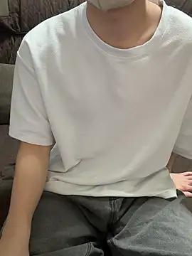 tubasa1216 online show from 1, 2, 2026