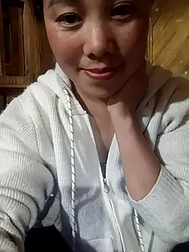 Chloe-ee online show from 28, 2, 2026