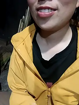 Chloe-ee online show from 8, 3, 2026
