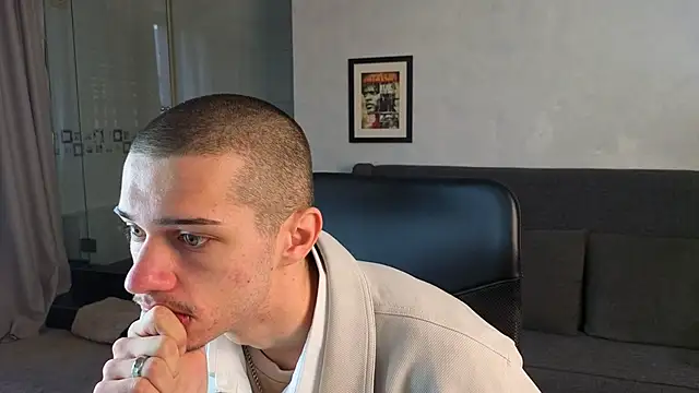 KaydenDrew online show from 15, 4, 2026