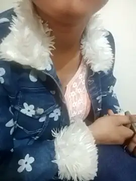 Meenu rani7 online show from 15, 1, 2026