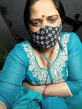 DIRTY-MOMS online show from 6, 3, 2026